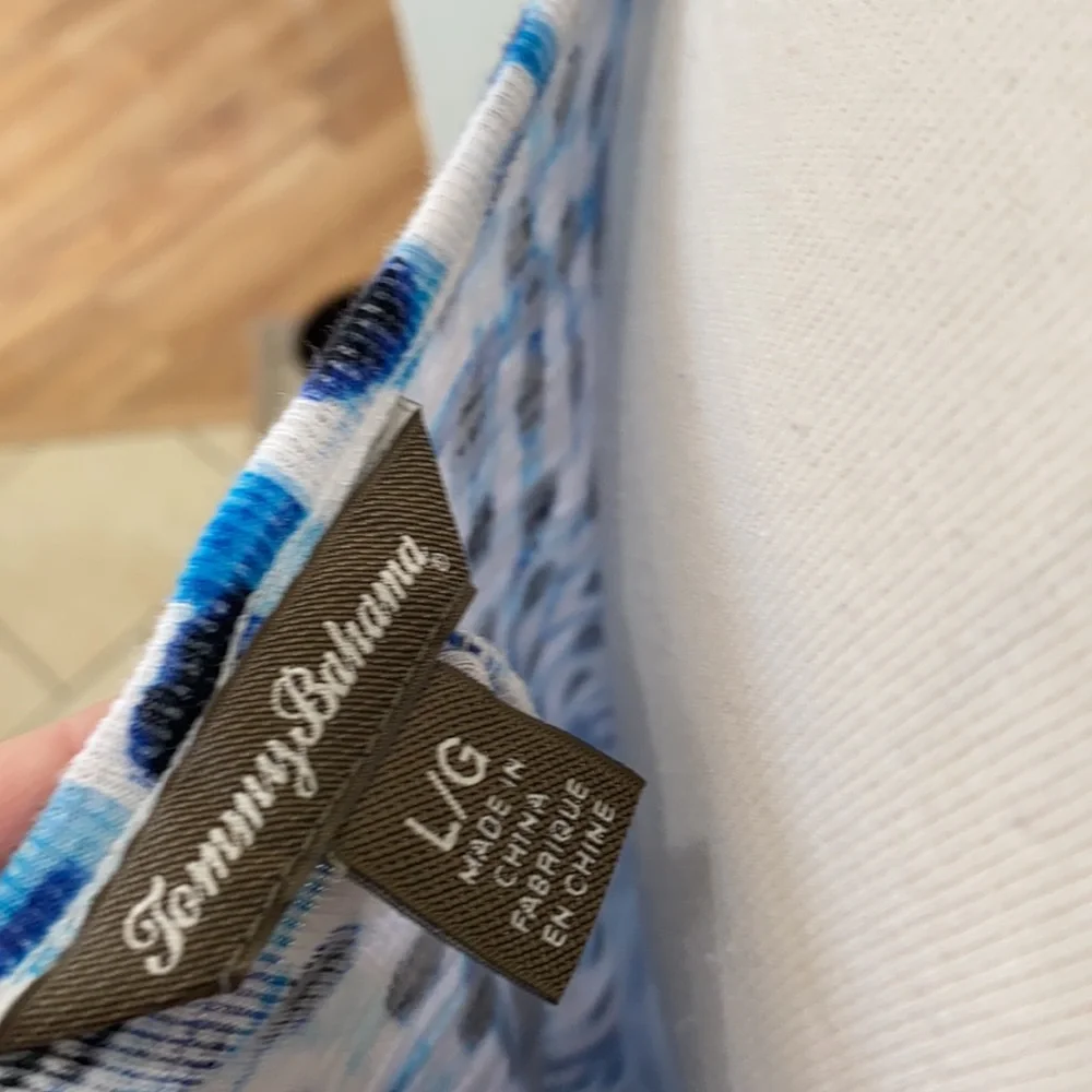 Tommy Bahama Tank Dress. - Picture 8 of 9